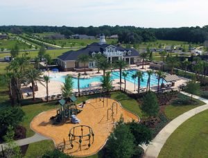 Take a Cell Phone Tour of the Old Florida Heritage Highway - Oakmont clubhouse drone DJI 0485